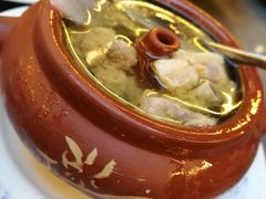 汽锅鸡-蔼若春.传承三十年云南菜(金碧公园店)