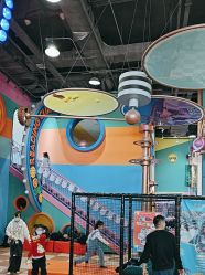 -欧酷世界动力星球(王府井奥莱UP TOWN店)