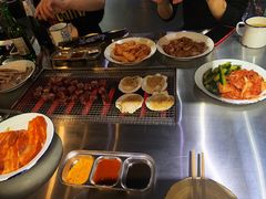 -马路牙子地桌烤肉(工体店)