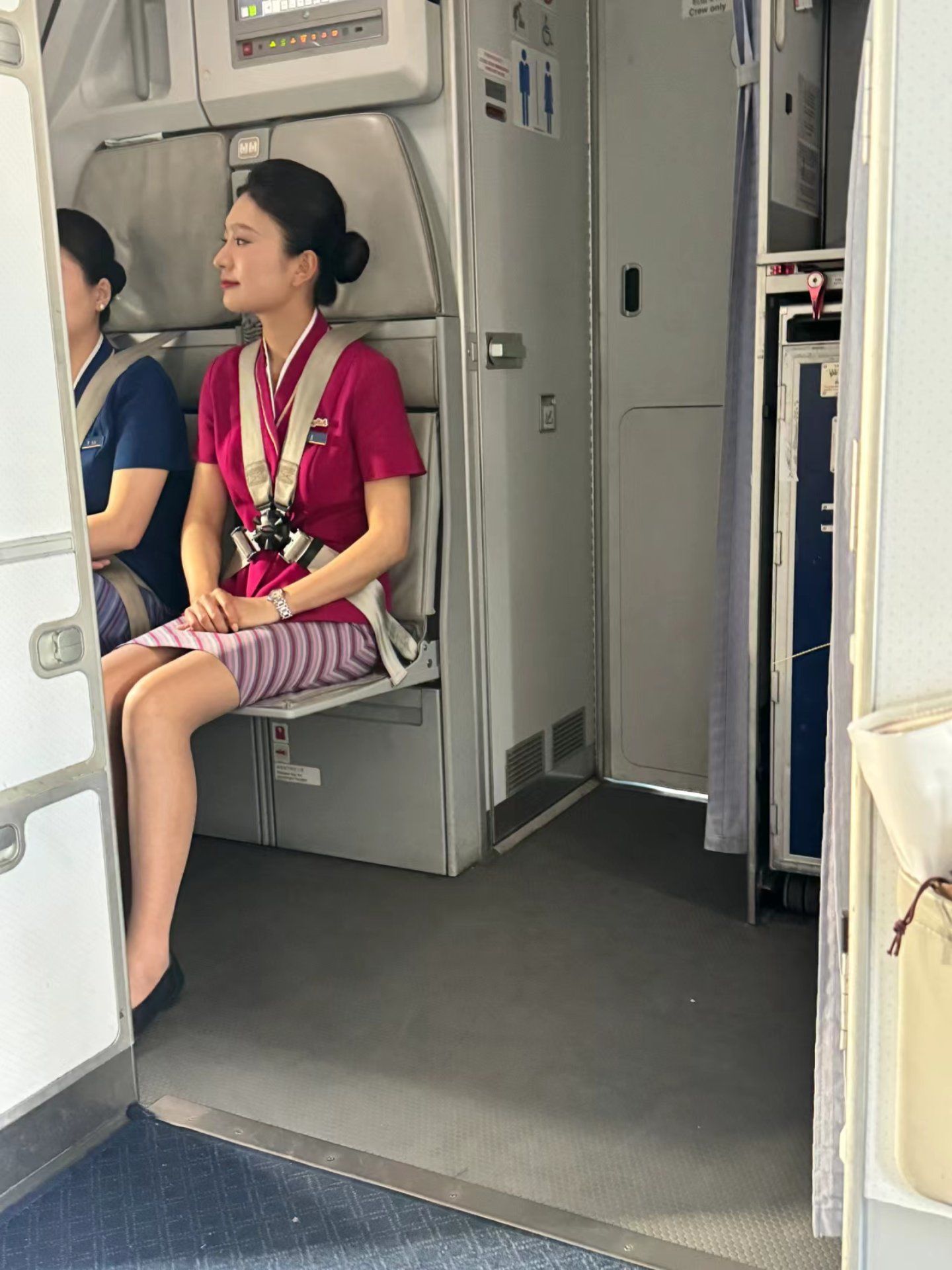 0元玩转这座城南航小姐姐真温柔
十