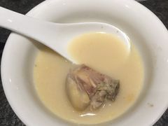 -煲宫猪肚鸡(昆山金鹰国际购物中心店)