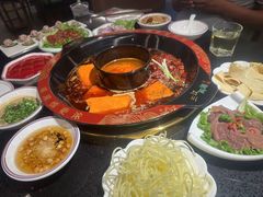 -三江两海老火锅(北京首店)
