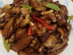 -吴记酱骨炖菜馆(西大直街店)
