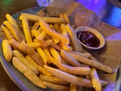 -MARU玛露音乐餐厅(大学路店)