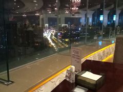 -荣誉国际酒店-云顶旋转餐厅