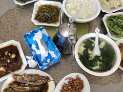 -山里人家土菜馆(茅山店)