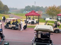 -万柳高尔夫俱乐部