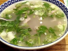 羊肉汤-裕合顺清真餐厅·回民老菜·大连海鲜·特色烧烤(西安路店)