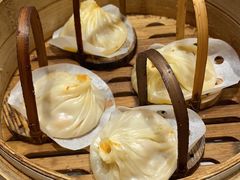 手拆蟹黄小笼包-龍堂蟹黄小笼包(万家丽店)