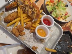 -菲滋意式餐厅(临海银泰店)