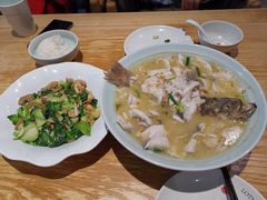 -荷花亭·湖北融合菜(十堰武商MALL店)