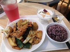 -轻蔬不用等·素食(江苏路店)