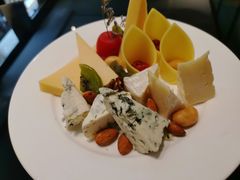 -行者书屋大堂吧 ·下午茶(南京圣和府邸酒店)