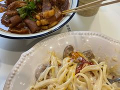 -CowCow其其·牛杂咖啡公司(六运店)