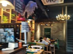 -小小河边鱼(天润城店)