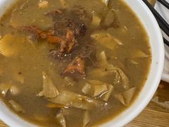 -八百里牛肉汤(盖饭·锅贴·万象城店)