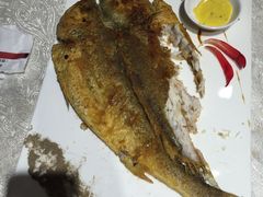 -赶海部落海鲜城(海阳路店)