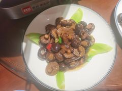 -房县土本味土鸡汤特色餐厅(沌口店)