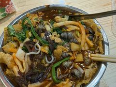 -柳州肥姨妈大骨螺蛳粉(东靖路店)