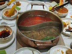 -小茉庐和牛自助火锅(龙湖万达店)