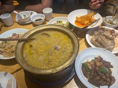 -关东小磨东北菜(上海长风大悦城店)