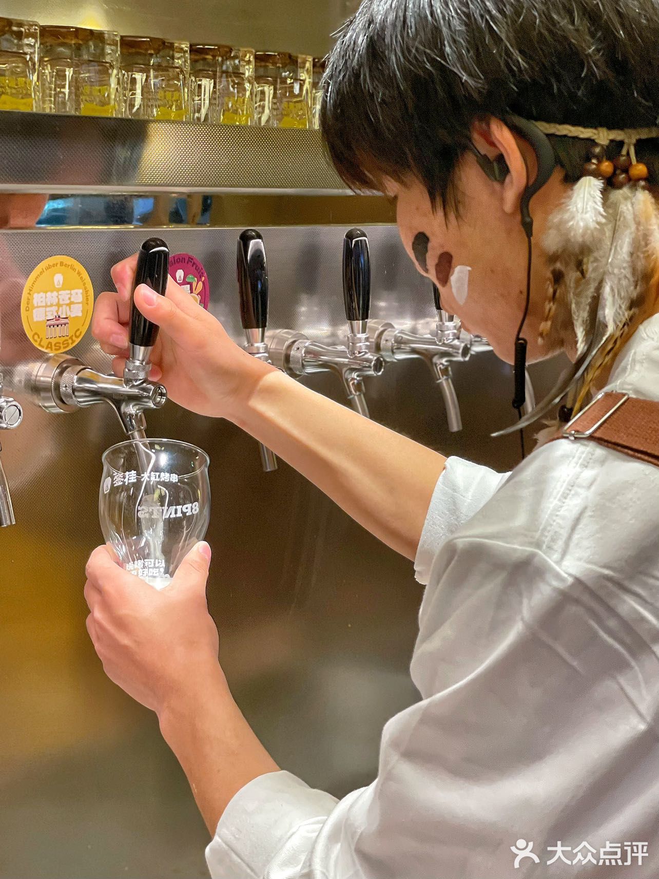 上海撸串新店！大缸出来的烤串就是香