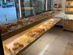 -顶东面包花园·生日蛋糕(太平店)