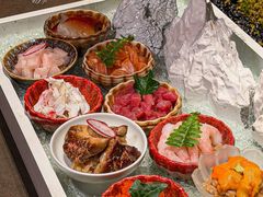 -蟹犇前•帝王蟹雪蟹(陆家嘴店)