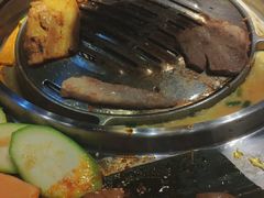 -哈哈碳都·牛肋条无限自助烤肉(台江万达店)