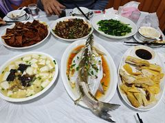 -小六农家乐(崇明西沙湿地店)