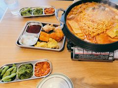 -WOW LUCKY创意韩料(龙阳广场店)