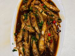 红烧小溪鱼-香满阁小炒(古堰画乡景区店)