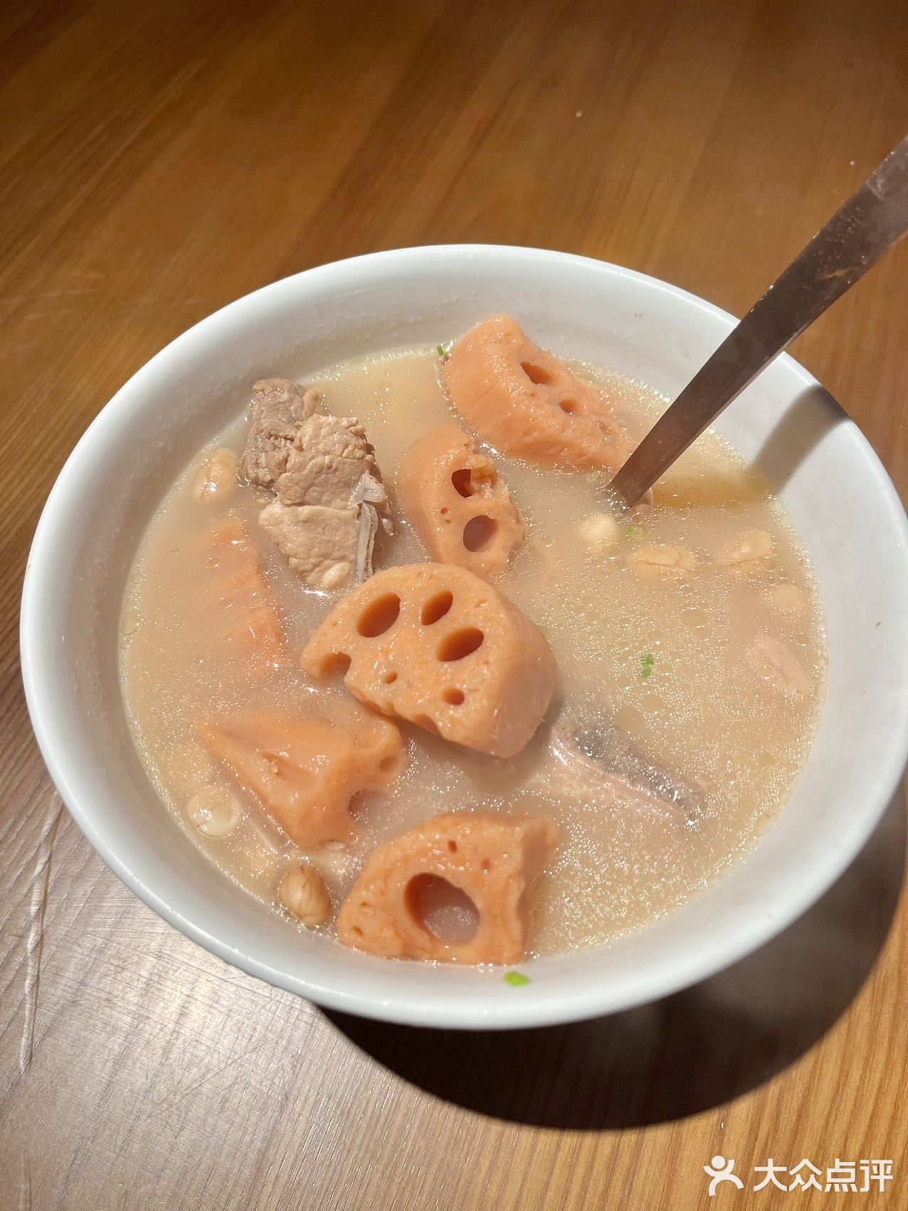 无辣不欢丨深广两地超火的湘菜馆 