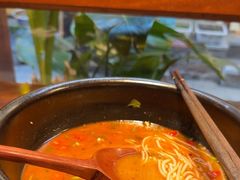 -银米·云南传统过桥米线(双廊黑金冠店)