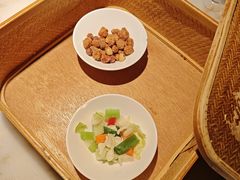 -初蓉丨遇见新川菜(亲贤街荣耀店)