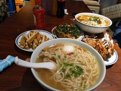 -聚合鑫东北熏酱熟食麻辣面(长阳店)