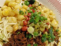 红碗豌杂面-遇见小面(凯德广场店)