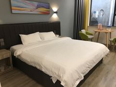 -速8酒店(成都大学十陵地铁站店)