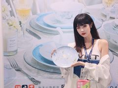 -上海跨国采购会展中心