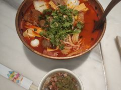 -成都你六姐·牛肉冒菜·麻辣香锅(长泰广场店)