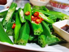 白灼秋葵-辉记炭烧海鲜大排档·老字号(福田店)