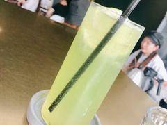 -UNI UNI(环亚凯瑟琳店)