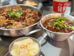 -蓉三少冒烤鸭·四川小吃集(北京首店)