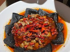 臭豆腐肥肠-佬麻雀·新湘菜(东方宝泰店)