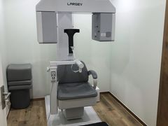 -Dr.Z dental仁康种植矫正中心