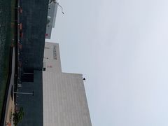 -李自健美术馆