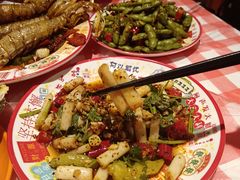 -吉利龙虾·新派海鲜烧烤
