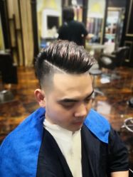 -八佰伴8008星级形象店