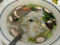-聚春园自助餐厅(东街口店)