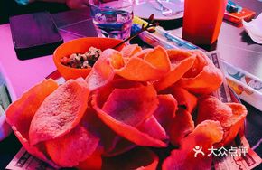 Lobster Crisp Tomato Salad